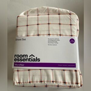 Room Essentials Plaid Microfiber Sheet Set NEW Twin / twin XL